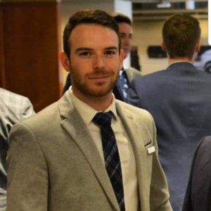 Academos - Jean-François Parisien souscripteur en assurance